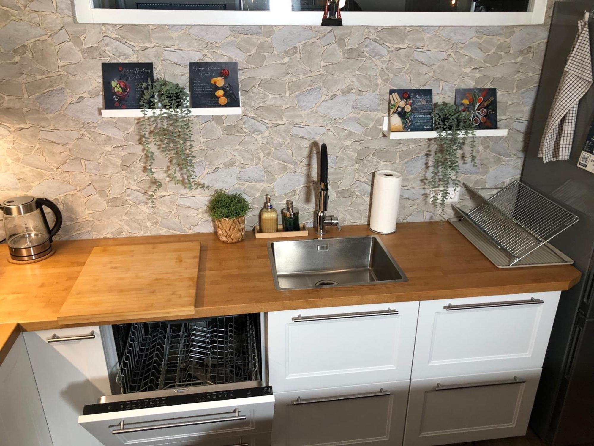 Stylisches Maybach Appartement Mit Terrasse Fuer 5 Personen, 5 Betten, Grosse Kochinsel, Homeoffice Mit 250Mbit Wlan Aidlingen Exteriér fotografie